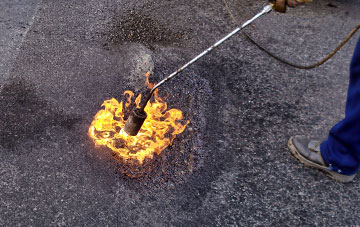 Gegin flat roofing repairs